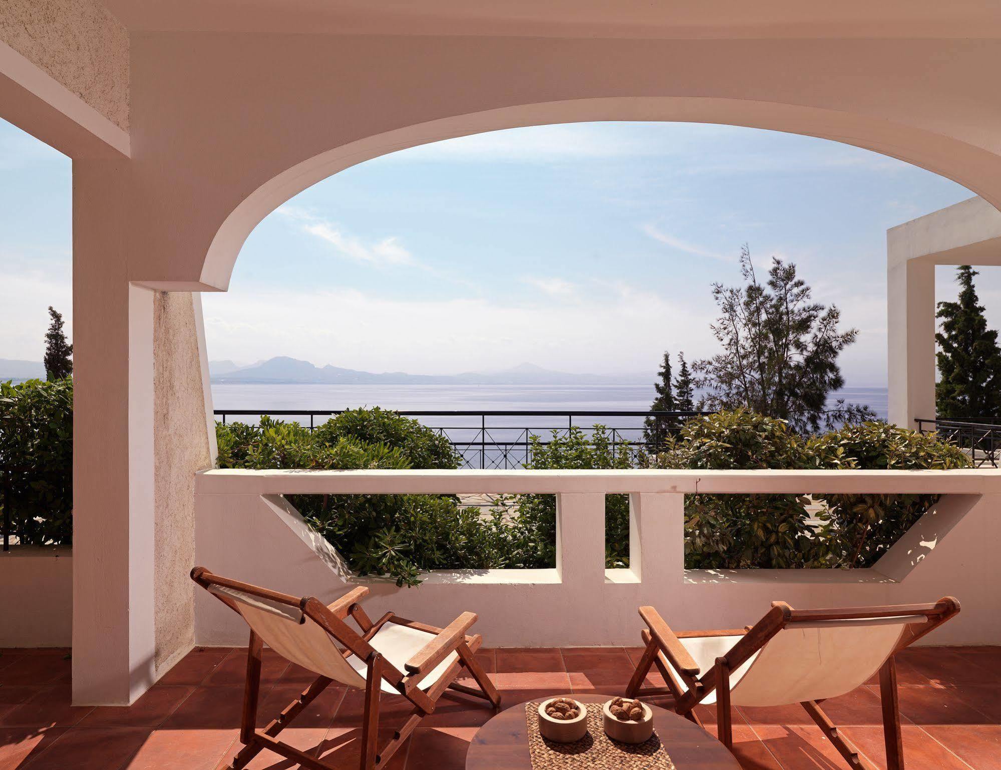 Ramada Loutraki Poseidon Resort Kültér fotó
