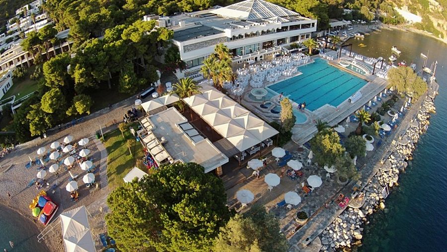 Ramada Loutraki Poseidon Resort Kültér fotó